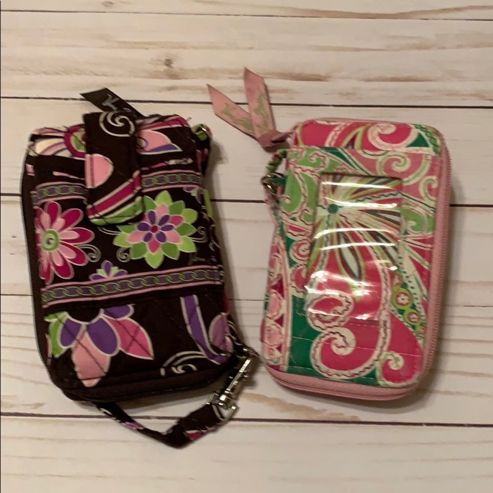 🌸 Vera Bradley wristlets, 2 sold together